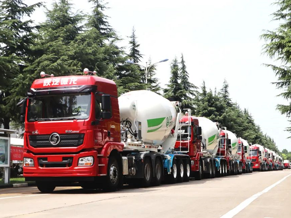 凌宇老客戶試水半掛攪拌車，10臺批量交付開華東先河！